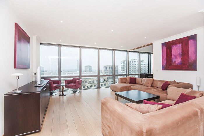 2 Bedroom Apartment To Rent In West India Quay Hertsmere Road, E14