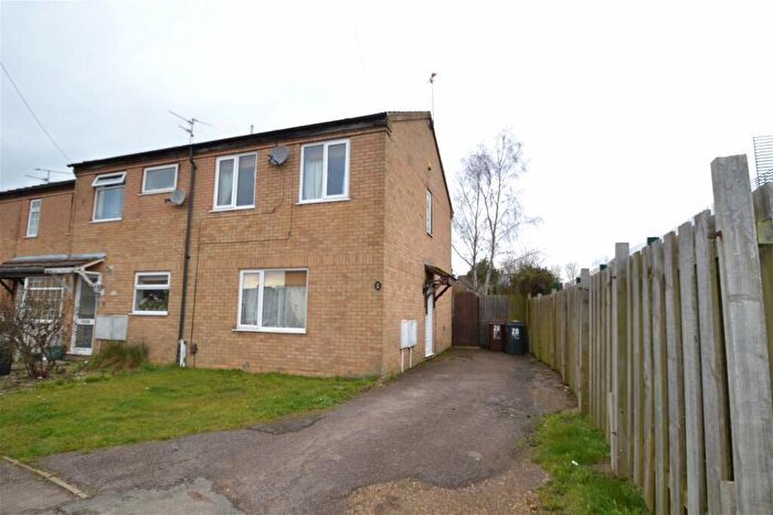 3 Bedroom End Of Terrace House To Rent In Larch Road, Corby, NN17