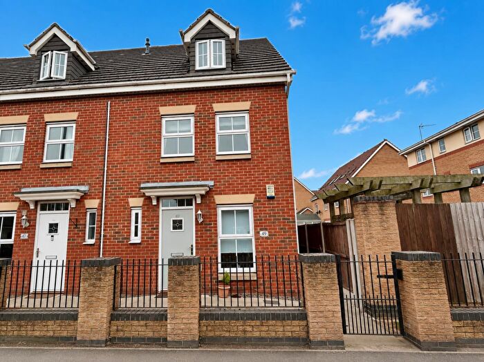3 Bedroom End Of Terrace House To Rent In Carr Head Lane, Bolton-Upon-Dearne, Rotherham, S63