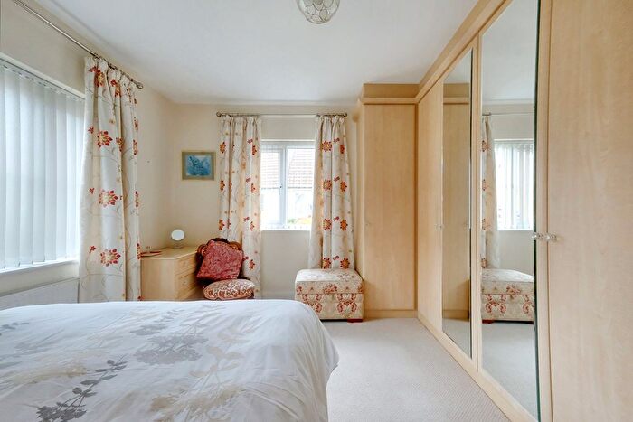2 Bedroom Detached Bungalow For Sale In Honywood Gardens, Old Moulsham, Chelmsford, CM2