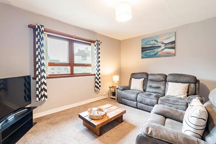 2 Bedroom Flat For Sale In Mount Avenue, Montrose, DD10