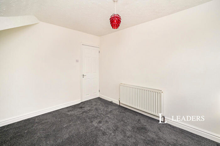 1 Bedroom Flat To Rent In Woodchurch Road, Birkenhead, CH42