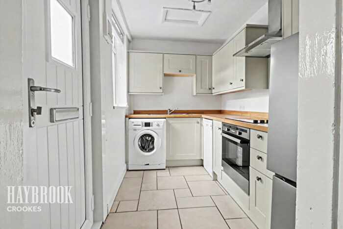 3 Bedroom Terraced House For Sale In Vincent Road, Sheffield, S7