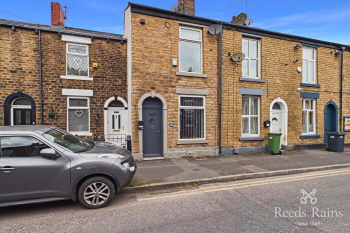 2 Bedroom Terraced House For Sale In Cheetham Hill Road, Dukinfield, Greater Manchester, SK16