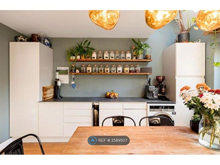 3 Bedroom Terraced House To Rent In Ickworth Park Road, London, E17