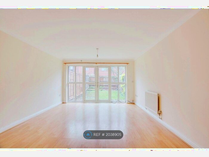 3 Bedroom Terraced House To Rent In Poppy Close, Northolt, UB5