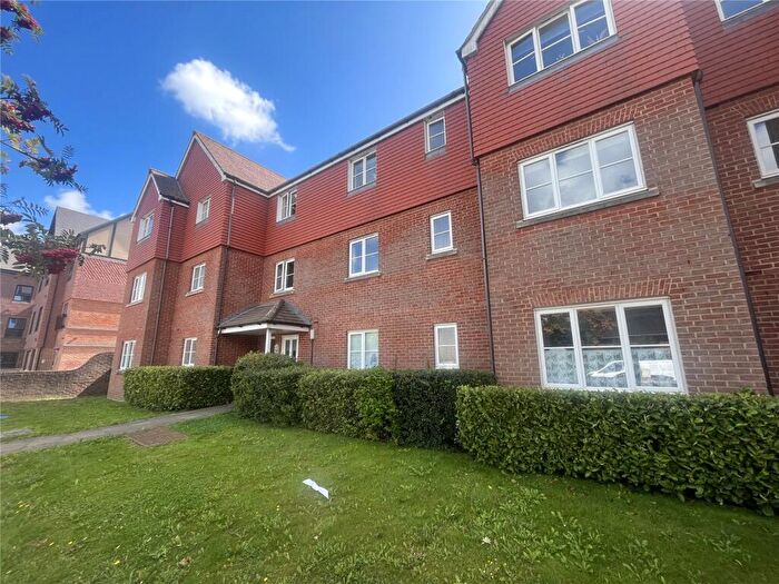 2 Bedroom Apartment For Sale In Bedfordwell Road, Eastbourne, BN21
