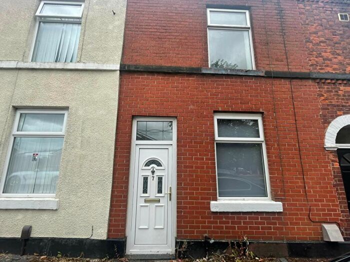 2 Bedroom House To Rent In Sanderson Street, Bury, BL9