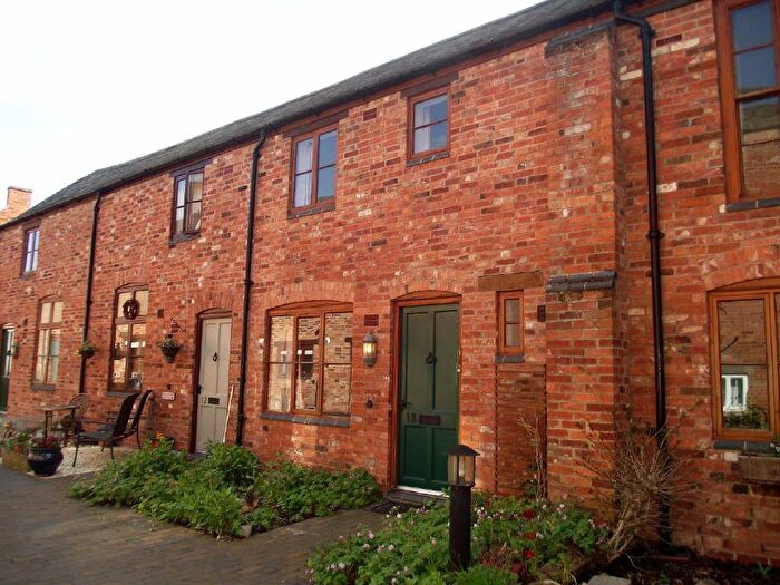 1 Bedroom Mews To Rent In Aldwinckles Yard, Market Harborough, LE16