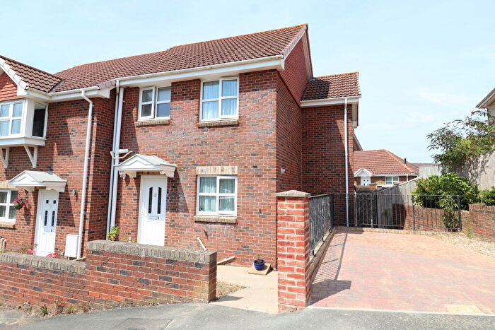 3 Bedroom Semi-Detached House For Sale In Drabbles Lane, Sandown, Isle Of Wight, PO36