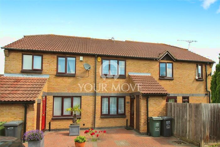 2 Bedroom Terraced House To Rent In Whites Close, Greenhithe, Kent, DA9