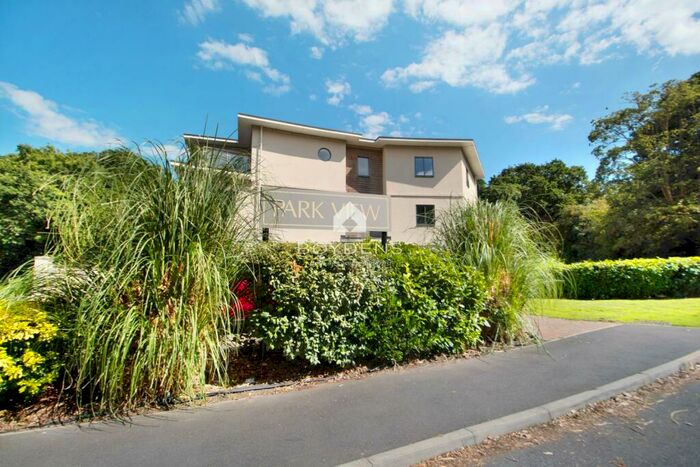 1 Bedroom Apartment To Rent In Central Avenue, Frinton On Sea, CO13