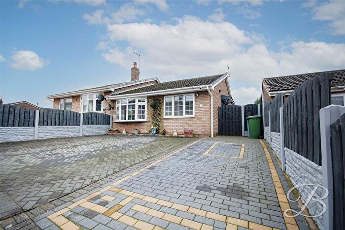 2 Bedroom Semi-Detached Bungalow For Sale In Linden Avenue, Tuxford, Newark, NG22