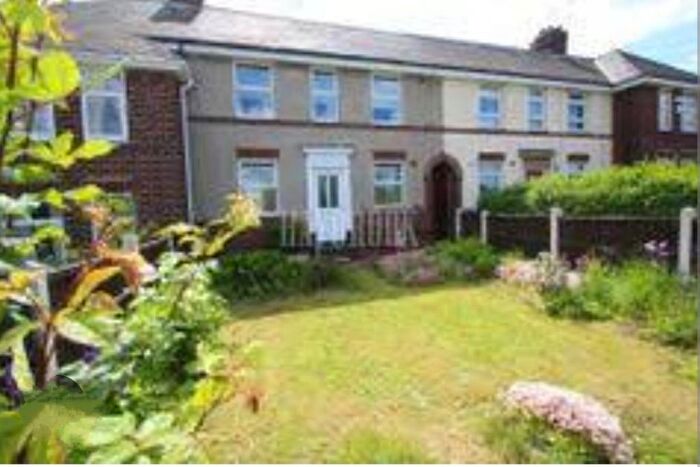 3 Bedroom Terraced House For Sale In Beck Road, Sheffield, S5