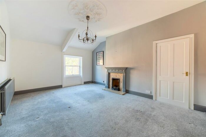 2 Bedroom Flat To Rent In Haldane Terrace, Jesmond, NE2