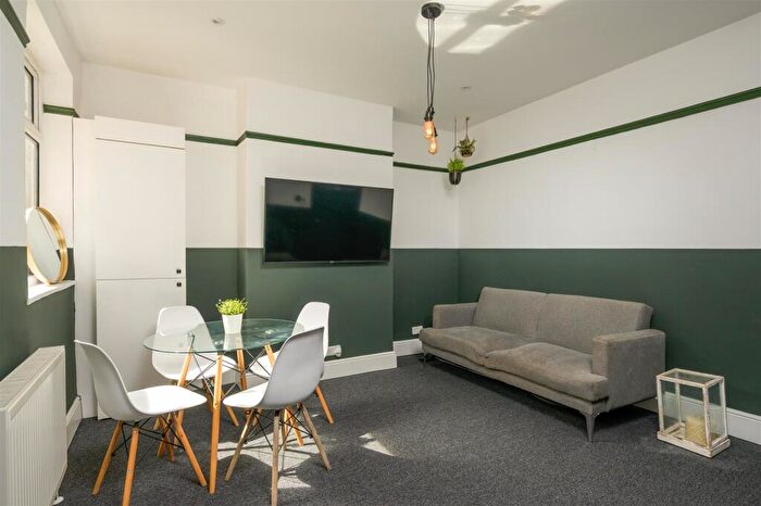 1 Bedroom House To Rent In Avonvale Road, Bristol, BS5