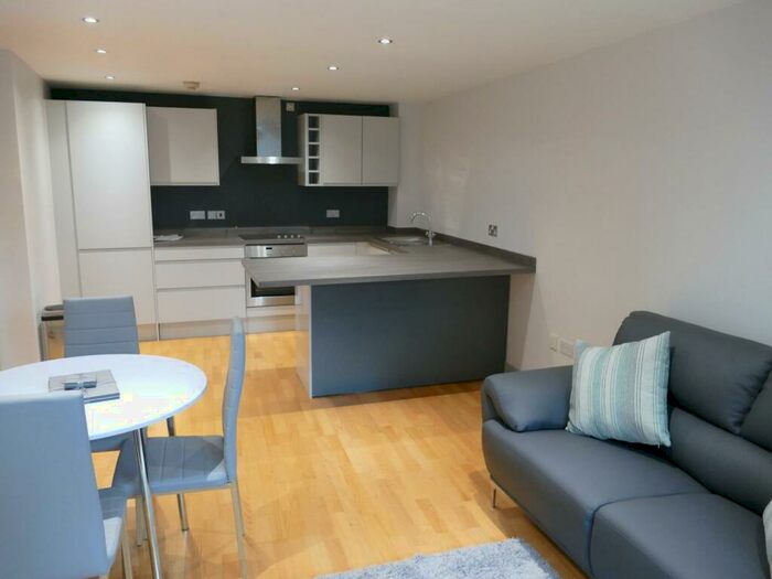 1 Bedroom Flat To Rent In The Boulevard, Leeds, West Yorkshire, Uk, LS10