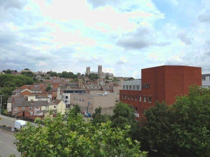 2 Bedroom Flat To Rent In Grantavon House, Brayford Wharf East, Lincoln, LN5