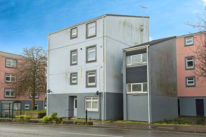 2 Bedroom Maisonette To Rent In Torpoint, PL11