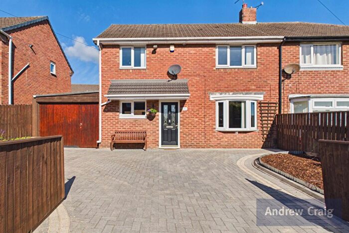 3 Bedroom Semi-Detached House For Sale In Gambia Square, Sunderland, SR4