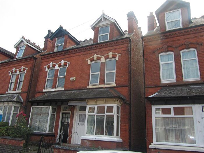 3 Bedroom Property To Rent In York Road, Erdington, Birmingham, B23