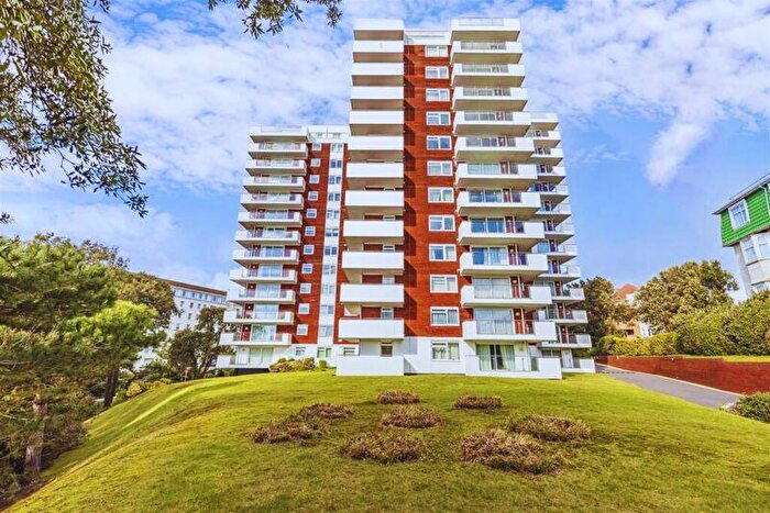 2 Bedroom Flat To Rent In Russell Cotes Road, Bournemouth, BH1