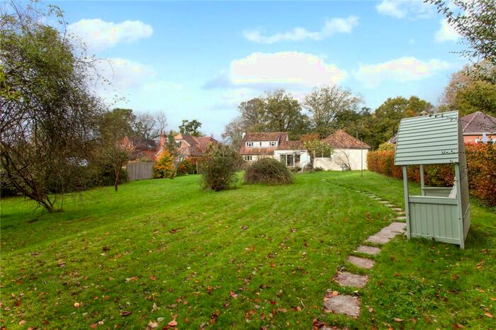 3 Bedroom Detached House For Sale In Mayhill Lane, Swanmore, Southampton, Hampshire, SO32