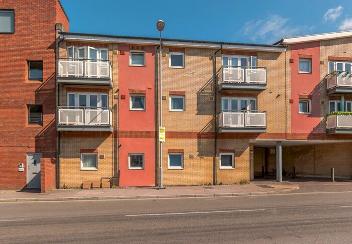 1 Bedroom Apartment To Rent In Langtry House, A Coombe Road, Kingston Upon Thames, KT2