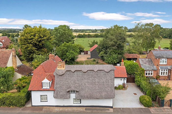 4 Bedroom Detached House For Sale In Station Road, Tempsford, Bedfordshire, SG19