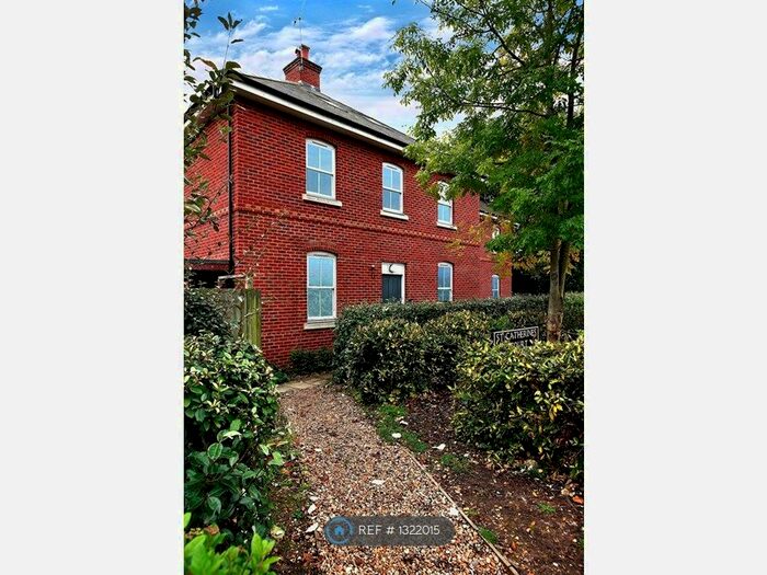 4 Bedroom Flat To Rent In St. Catherines Court, Winchester SO23