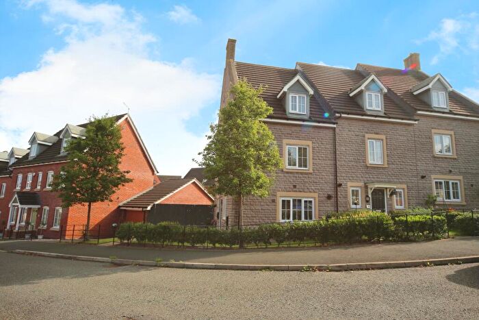 3 Bedroom Town House For Sale In St. Augustines Drive, Crewe, CW2