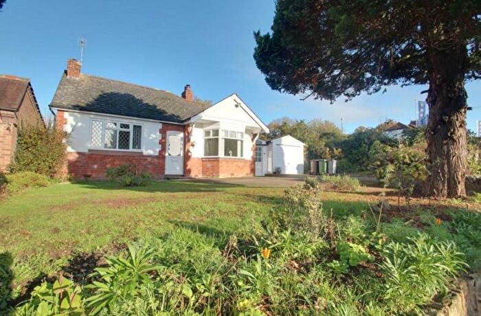 2 Bedroom Bungalow To Rent In Lowbrook Lane, Tidbury Green, Solihull, B90