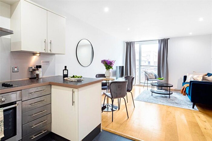1 Bedroom Apartment To Rent In Brewhouse Yard, London, EC1V