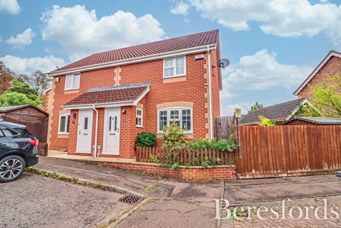 2 Bedroom Semi-Detached House For Sale In Megs Way, Braintree, CM7