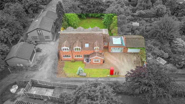 6 Bedroom Detached House For Sale In Kingsbury Road, Curdworth, Sutton Coldfield, Warwickshire, B76