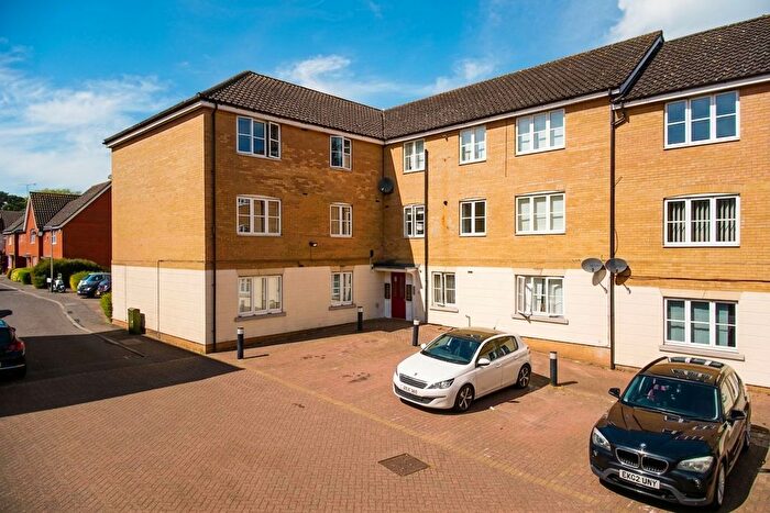 3 Bedroom Flat For Sale In Whitworth Court, Old Catton, Norwich, NR6