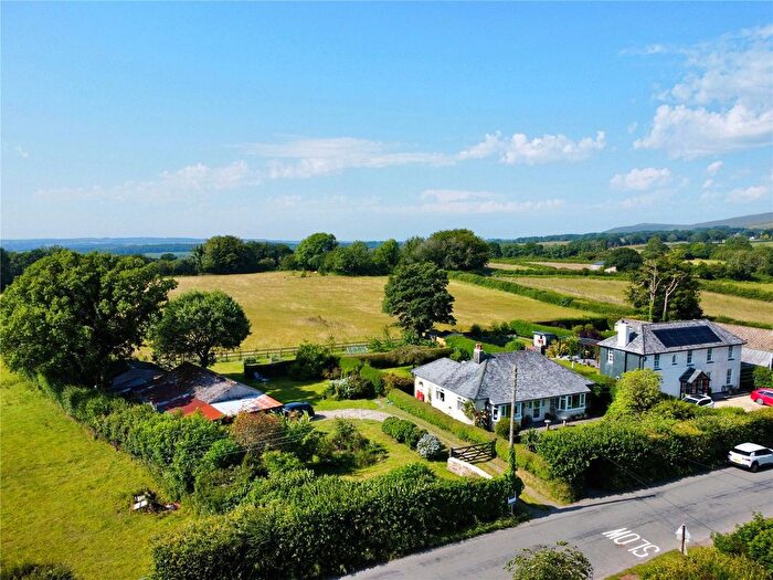 3 Bedroom Bungalow For Sale In Lydford, Okehampton, EX20