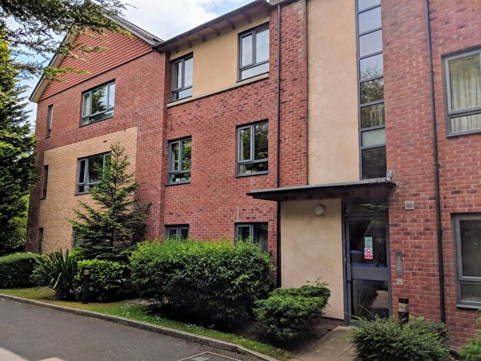 2 Bedroom Property To Rent In Ellerslie Court, Manchester, M14