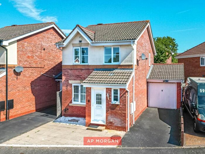3 Bedroom Detached House For Sale In Butlers Hill Lane, Brockhill, Redditch, Worcestershire, B97