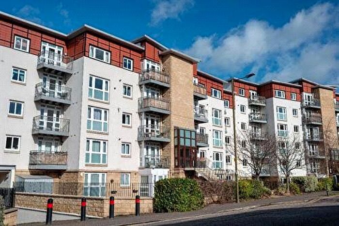 2 Bedroom Flat To Rent In Brunswick Road, Edinburgh, EH7