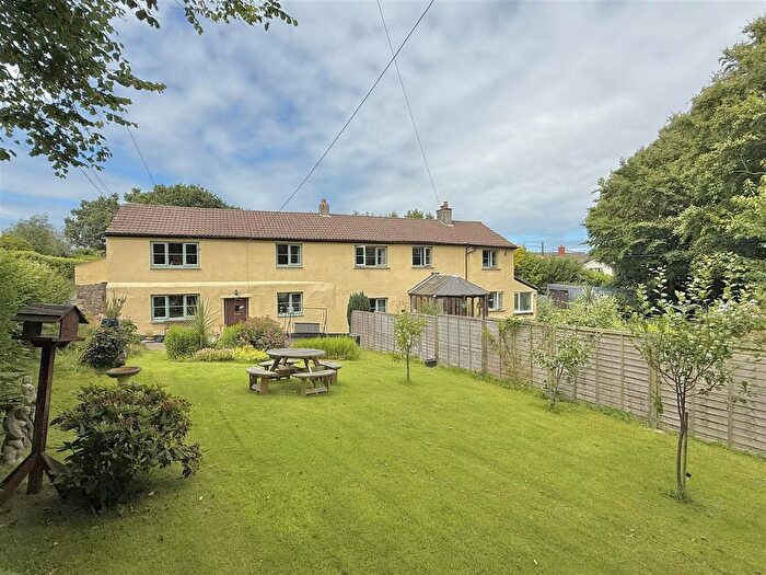 5 Bedroom Property For Sale In Colscott, West Putford, Holsworthy, EX22