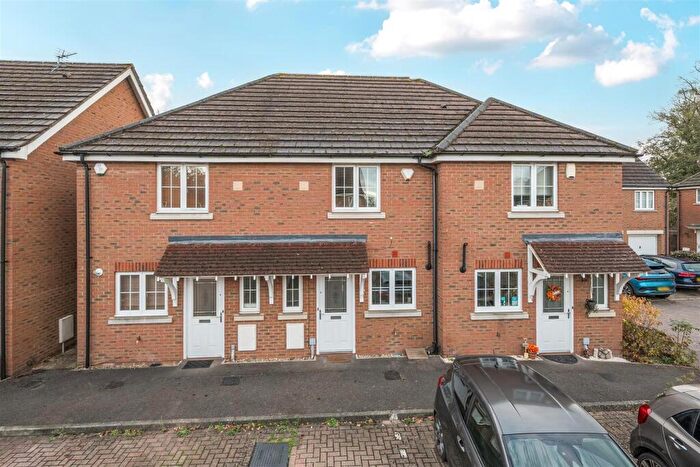 2 Bedroom Terraced House For Sale In Barley Gardens, Winnersh, Berkshire, RG41
