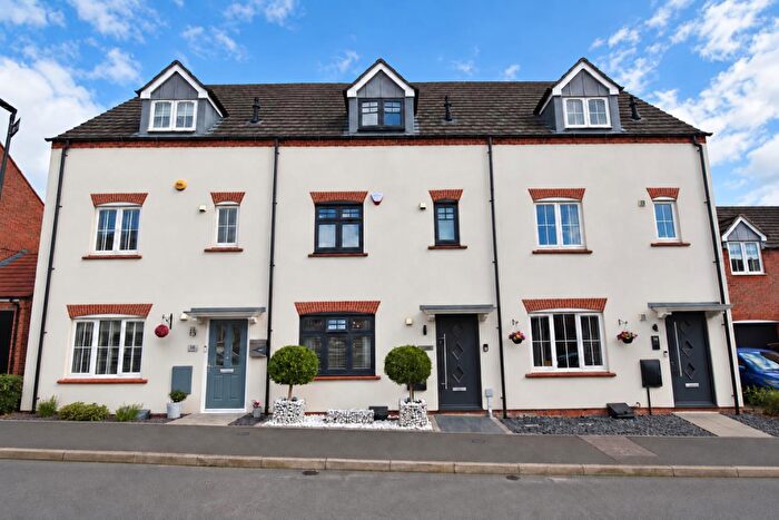 4 Bedroom Terraced House For Sale In Denby Bank, Marehay, Ripley, DE5