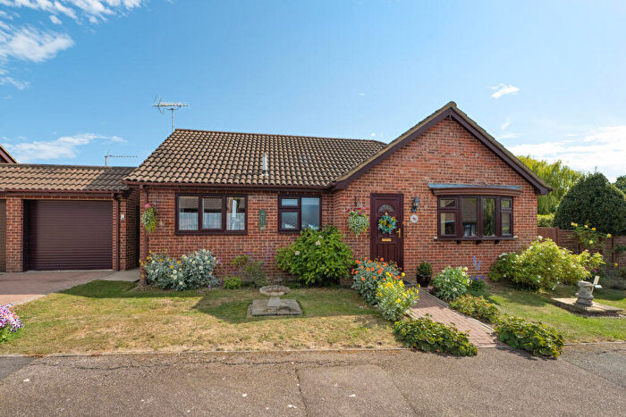 2 Bedroom Bungalow For Sale In Seymour Close, Herne Bay, CT6