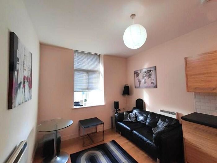 1 Bedroom Flat To Rent In Flat, The Cornerhouse, Bradford, BD1