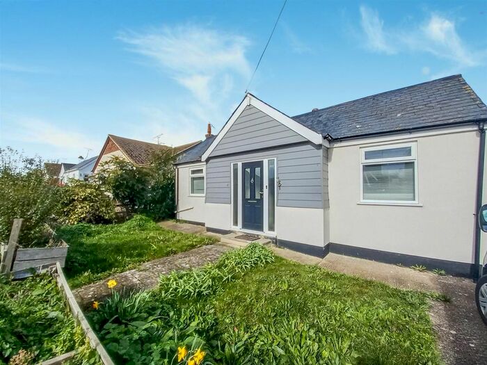 2 Bedroom Detached Bungalow To Rent In Wolseley Avenue, Herne Bay, CT6
