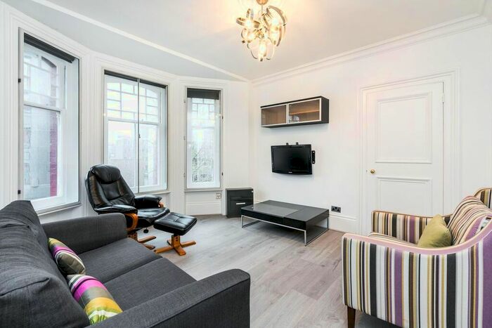 1 Bedroom Flat To Rent In Old Marylebone Road, Marylebone, London, NW1