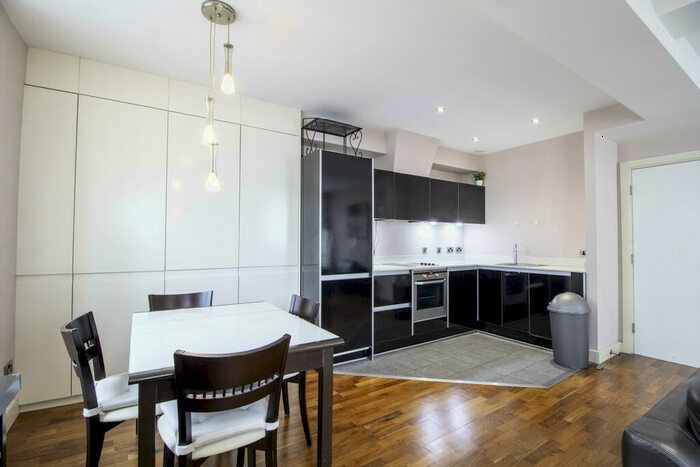 2 Bedroom Apartment To Rent In Park Row Apartments, Greek Street, Leeds City Centre, LS1
