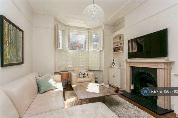 4 Bedroom Terraced House To Rent In Jedburgh Street, London, SW11