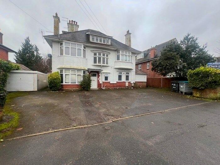 Studio To Rent In Milton Road, Bournemouth, BH8